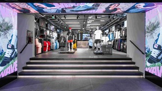 Νέο JD Sports flagship κατάστημα στην Ερμού
