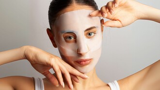 Deep Collagen Mask: Το μυστικό για glass skin και ανανεωμένη επιδερμίδα
