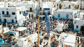Η Πάρος γιόρτασε το Πάσχα με μουσική, χορό και Grey Goose Altius
