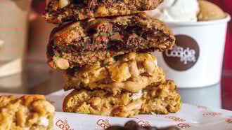 Στο Cookie spot δεν σταματάνε πότε στο ένα μπισκότο…