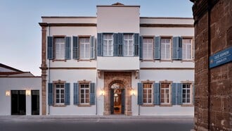 Ένα αρχοντικό του 1900 μεταμορφώθηκε σε κομψό boutique hotel στην καρδιά της Λευκωσίας