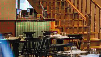 Cupola trattoria: Τραπεζάκια στον πεζόδρομο και γεύσεις αυθεντικά ιταλικές