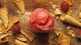 Solo Gelato: Ξέρει πώς να φτιάχνει τις γεύσεις του καλοκαιριού