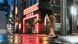 FuelCell Rebel: Η New Balance μόλις λάνσαρε το πιο γρήγορο παπούτσι της