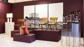 Η Stefanidou Tsoukala Gallery φέρνει στην Art Athina την εμβληματική καρέκλα Klismos