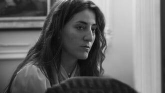 «Ο κύριος Ευταξίου»: O δυνατός μονόλογος της Βασιλικής Χρυσικού στο «Πάνω Σπίτι»