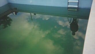 MIRfestival 2025 | Περιπέτειες σκηνής/εικόνας: Ένας κόσμος που συνταράζει την πόλη σιωπηλά και εκκωφαντικά