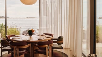 Bungalow 7: Πρωί και βράδυ κάνουμε βόλτα στο πιο όμορφο σποτ της Αθηναϊκής Ριβιέρας