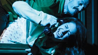 Θέατρο Αποθήκη: «Στην Εξοχή» του Martin Crimp