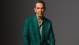 Cycladic Talk. Jeff Koons: Το Μουσείο Κυκλαδικής Τέχνης υποδέχεται τον Jeff Koons στην Αθήνα