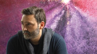 «Αθέατη Ύλη»: Η αφαίρεση ως εικαστική στάση στη νέα έκθεση του Σταύρου Δίτσιου