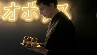 Από το MasterChef 2025 στο ŌMA Sushi Bar: Ο Νέστορας Νέστορας αναλαμβάνει Consultant Chef