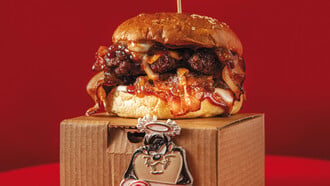 Sam Burgers: Street food από τον αμερικανικό Νότο στο Κουκάκι