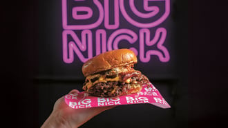 Big Nick: Εδώ το μπέργκερ είναι προσωπική υπόθεση