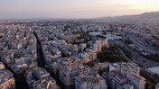 Πρόγραμμα «Κάλυψη»: Πώς προχωρά η δωρεάν στέγαση για ευάλωτους νέους