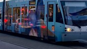 Γερμανία: Άνδρας περιέλουσε με εύφλεκτο υγρό γυναίκα μέσα σε τραμ