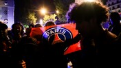 PSG: Αυτοκίνητο έπεσε επάνω σε φιλάθλους της Παρί που πανηγύριζαν τη νίκη - Τα βίντεο στο X