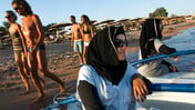 Συρία: Ισλαμιστικό dress code για γυναίκες στις παραλίες μετά την θεοκρατική αλλαγή στα σχολεία