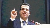 Ο Θάνος Πλεύρης και η μεταναστευτική πολιτική 