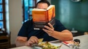 Ο Ρεμί φοβάται ότι τα εστιατόρια μετατρέπονται σε σκυλάδικα 