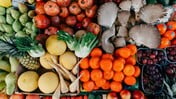 «Όταν παραγγέλνεις delivery μαναβική, θα σου φέρουν ό,τι πιο άγουρο υπάρχει»