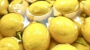 Οι φλούδες λεμονιού είναι πολύτιμες, μην τις πετάτε