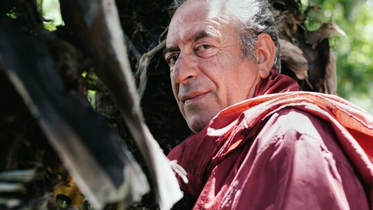 Θωμάς Κοροβίνης, Σκίρτημα Ερωτικόν: Ο Κ.Π. Καβάφης Εις Την Πόλιν
