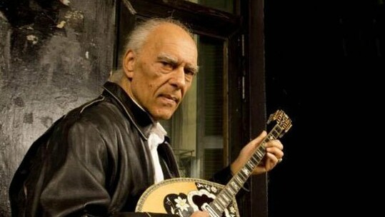 Στέλιος Βαμβακάρης & Γιώργος Νταλάρας - Εγώ είμαι γιος της Κοκκινιάς