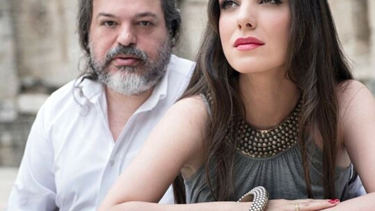 ΔΗΜΗΤΡΗΣ ΠΑΠΑΔΗΜΗΤΡΙΟΥ - ΦΩΤΕΙΝΗ ΔΑΡΡΑ Να πλημμυρίσει ο κόσμος φως