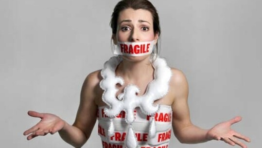 ΙΡΙΝΑ ΚΑΛΑΝΤΖΑΚΗ "LUXURY? OH! LET THEM EAT CAKE.."