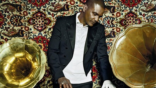 EXCLUSIVE CHRISTMAS PARTY με Special Guest τον KENNY CARPENTER!