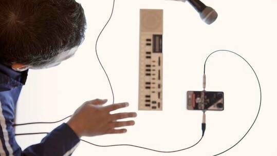 Ομάδα MAG, 4.48 ένα τραγούδι