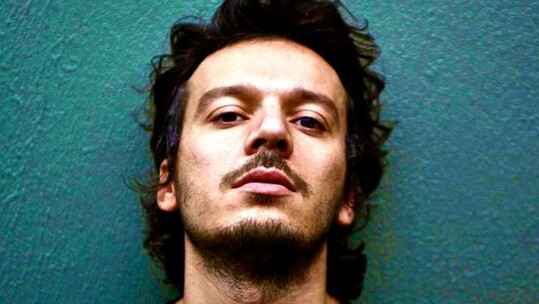 Σε τι βοηθά λοιπόν η ποίηση;