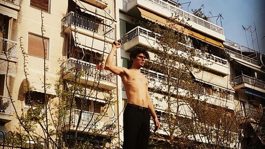 Στη μνήμη ενός μικρού παιδιού