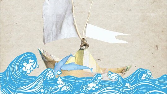 Με χάρτινο καράβι την Ελλάδα ταξιδεύω