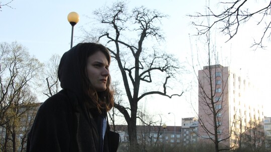 Anna Vs June/ Kostadis 