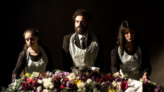 Insomnia Greca: The Christus Mortuus Insomnia, «Η Αγρυπνία του Πάθους» Τιμώντας το θάνατο του Μεγάλου Ξένου