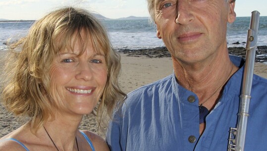 Terry Oldfield & Soraya