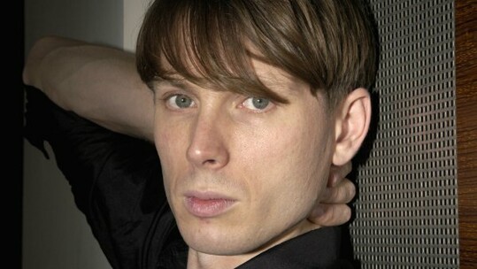 O Alex Kapranos τα βάζει με τον Pharrell