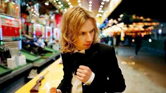 Άκουσε το νέο άλμπουμ του Beck