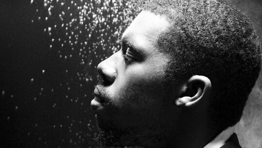 Ένα απρόσμενο mix του Flying Lotus