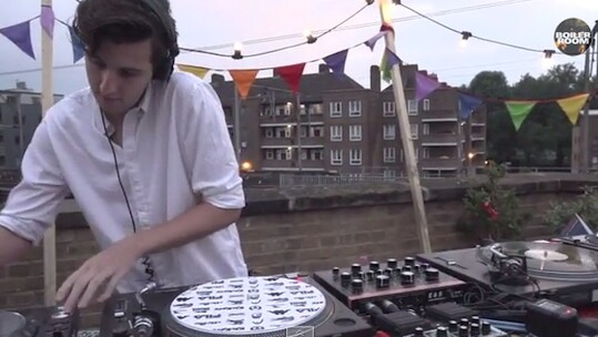 Μια εξαιρετική εμφάνιση του Jamie xx