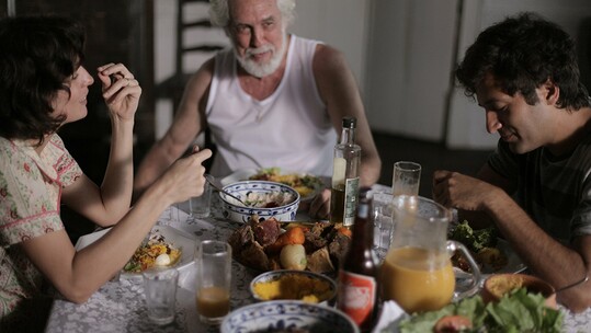 Το βραζιλιάνικο θρίλερ «Neighbouring Sounds» στη ταράτσα του Bios