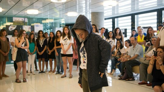 Για τρίτη συνεχή χρονιά, ο Καβάφης πήγε σχολείο, έγινε κόμικ, ψηφιακό έργο, εικαστική εγκατάσταση και χιπ – χοπ τραγούδι