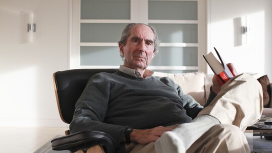 Πέθανε ο συγγραφέας Φίλιπ Ροθ