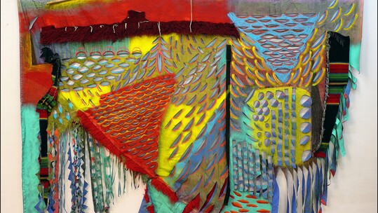 «Από τον αγκώνα ως τον καρπό»: Έκθεση της Μάρως Φασουλή στο Κέντρο Τεχνών Δήμου Αθηναίων