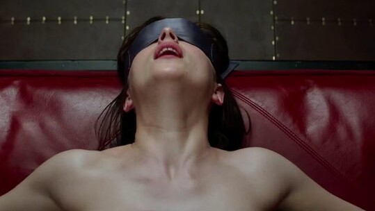 To πρώτο trailer του ‘Fifty Shades of Grey’ μόλις κυκλοφόρησε