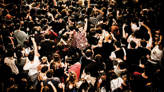 10+1 πάρτι για την παραμονή της Πρωτοχρονιάς