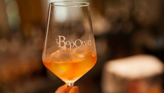 «Βοροινά 2019»: Τα κρασιά του βορειοελλαδίτικου αμπελώνα στο λιμάνι της Θεσσαλονίκης