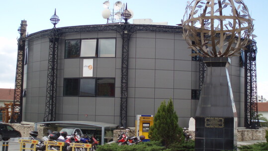 Το θέατρο και η Μουσική ζωντανεύουν στο ραδιοφωνικό σταθμό της πόλης, στον 9.84fm